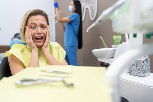 Best Urgent Tooth Repair  in Meridian Village, CO